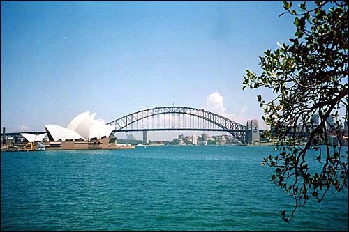 Mandatory tourist shot -- Sydney, Australia