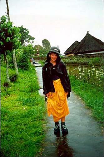 Wet Rat, Sabine in Besakih -- Bali, Indonesia