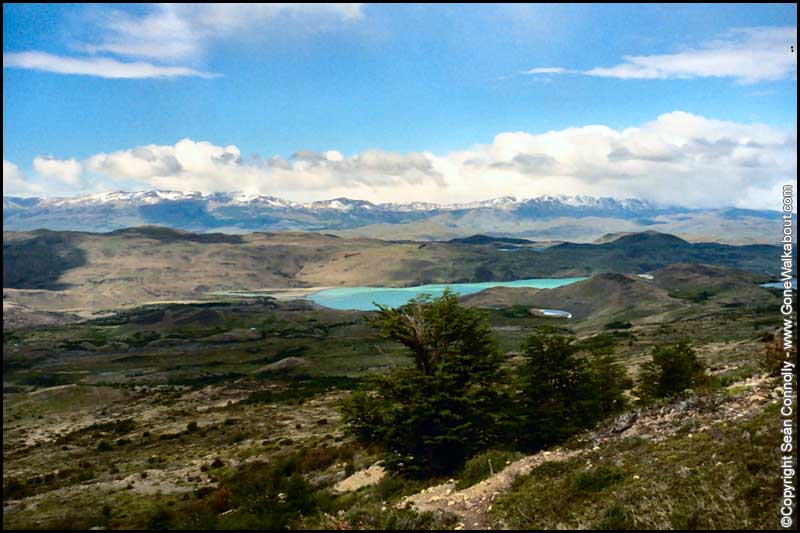 Lago Nordenskjol -- Torres del Paine, Chile