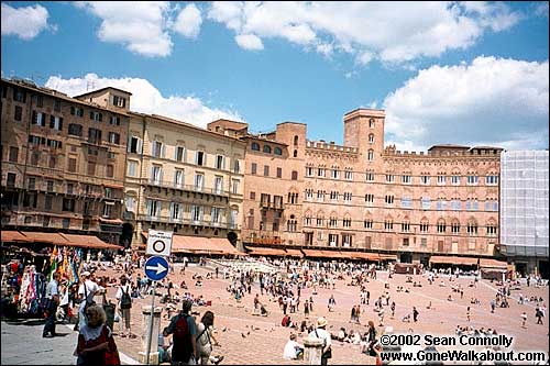 Il Campo -- Siena, Italy